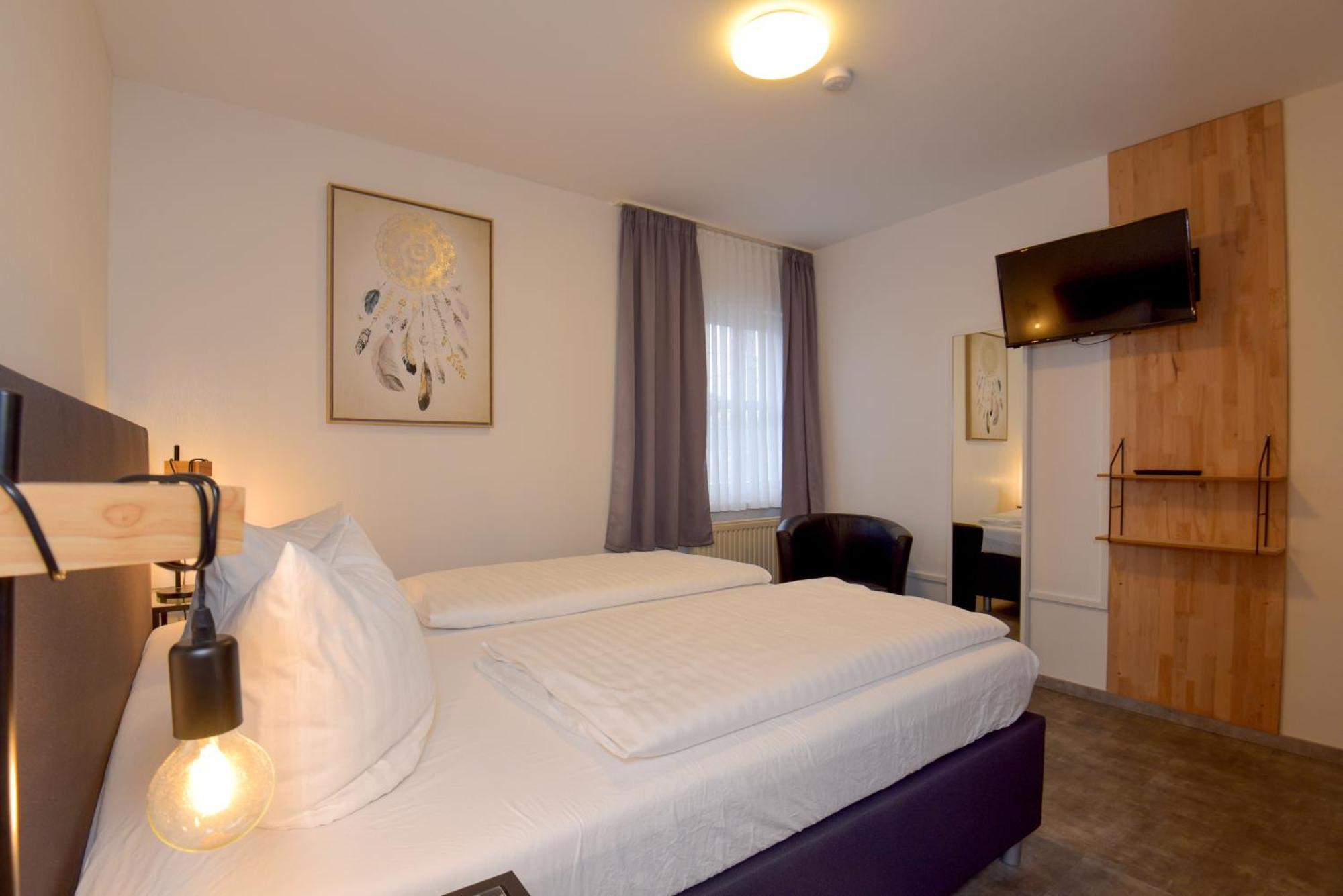 Hotel Wolke Майнинген Экстерьер фото